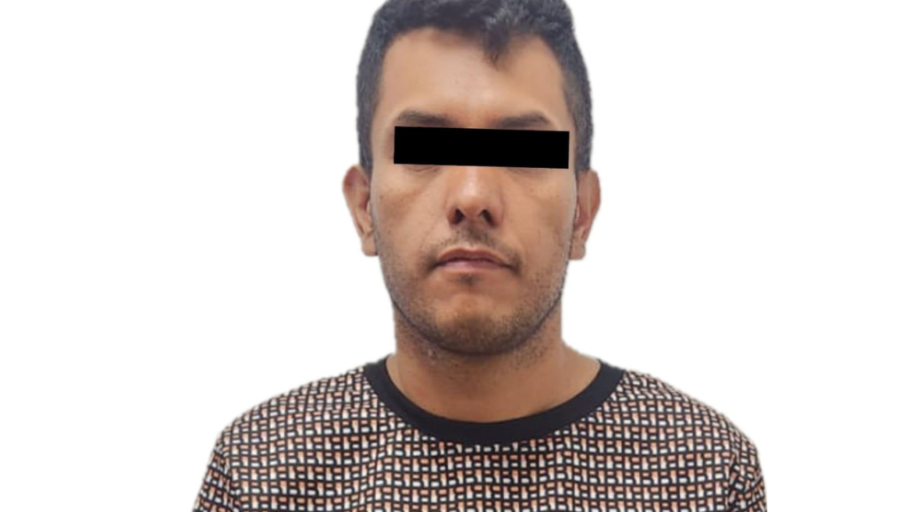 Miguel "N" se entrega a autoridades tras atrincherarse en una casa de Tecámac