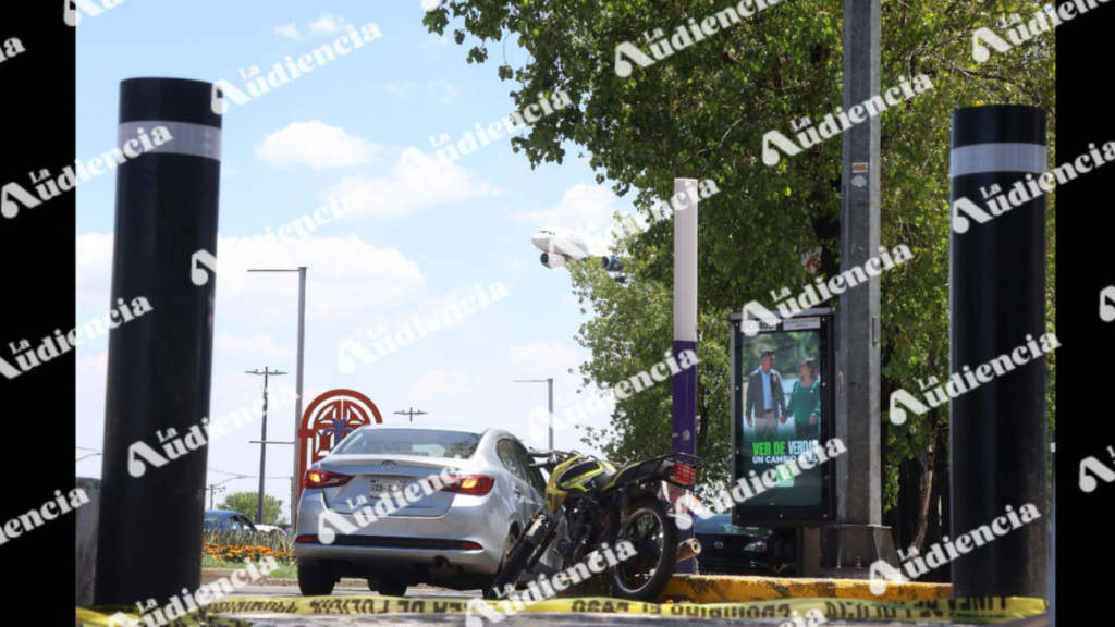 Motociclista muere tras derrapar frente al AICM; investigan accidente en Venustiano Carranza