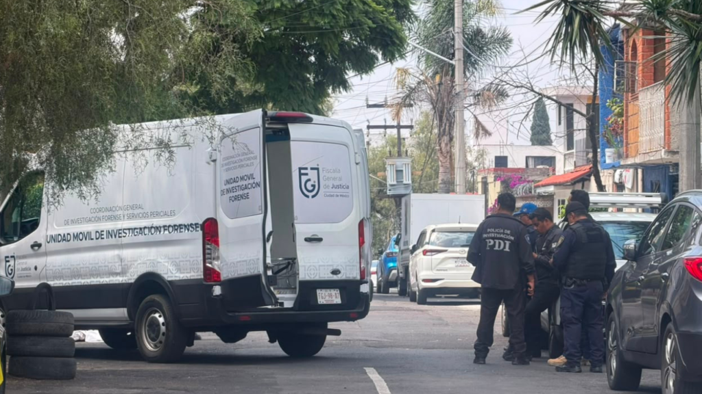 Riña entre pepenadores en Coyoacán deja un hombre muerto