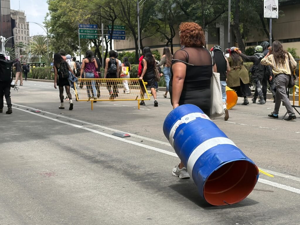  resistencia trans en manifestación. 