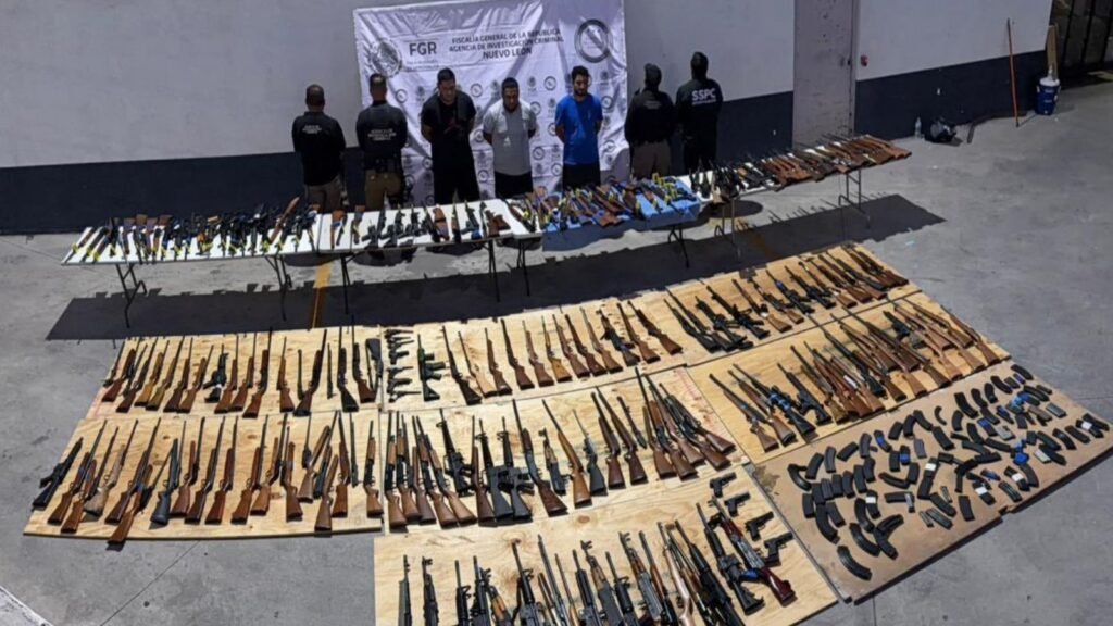 Golpe al tráfico de armas: frenan ingreso de 210 armas de EU por Nuevo León