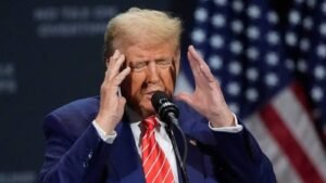 Aumenta peligrosidad de Trump por deterioro mental, advierte Premio Nobel de la Paz