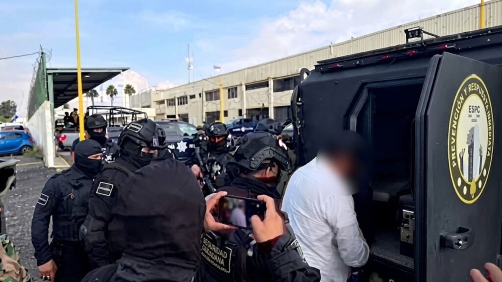 Edil de Juchitán es ingresado al Altiplano; enfrenta delitos de extorsión y nexos criminales
