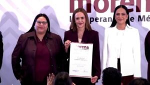 ¿Quién es Clara Luz Flores, la coordinadora de Morena en Nuevo León?