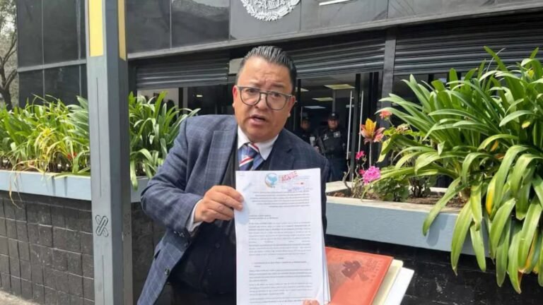 Denuncian a Pablo Lemus, gobernador de Jalisco, en FGR por represión en Guadalajara
