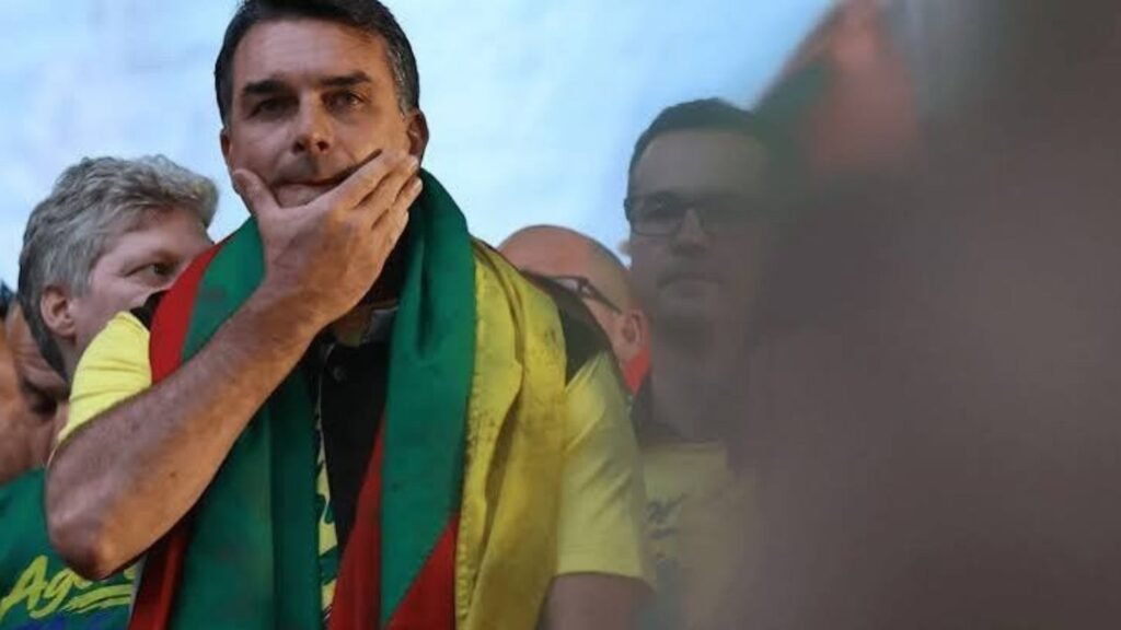 EU dará visado a Bolsonaro y su familia tras huir de Brasil por presunto lavado de dinero
