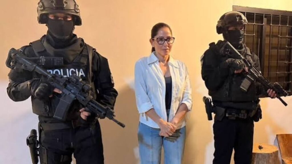 Detienen a Luisa González, excandidata presidencial de Ecuador; llaman a frenar “dictadura” de Noboa