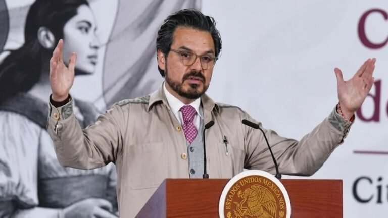 Senado citará a Zoé Robledo para que explique ajustes a la modalidad 40