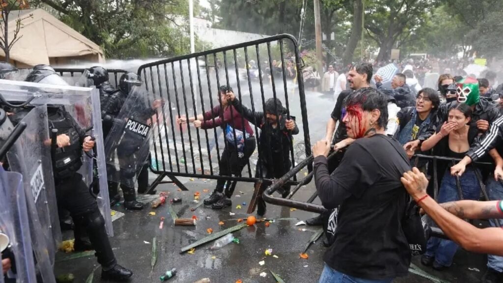 Vinculan a proceso a 4 por protestas del agua en Guadalajara; CEPAD exige retiro de cargos