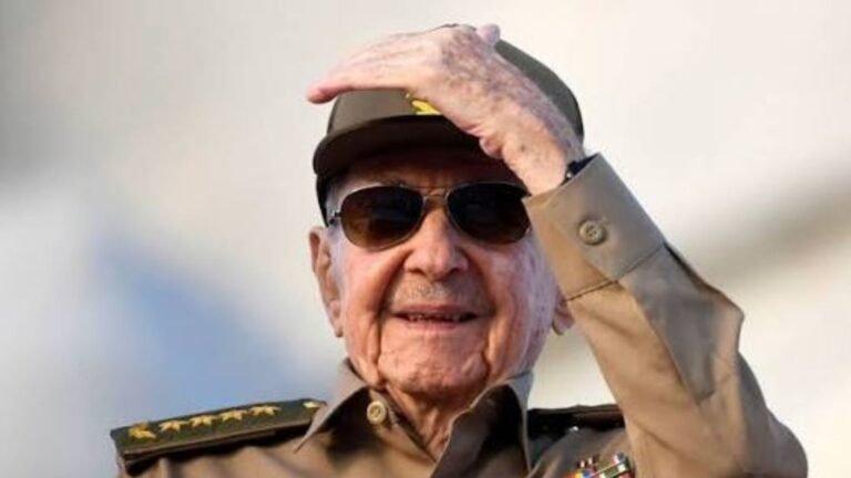 Juez de EU quiere en la cárcel a Raúl Castro por derribo de avionetas hace 30 años
