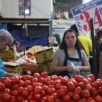 Se disparan precios de verduras y gas LP; inflación sube a 3.45% en septiembre