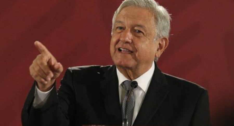 AMLO-en-conferencia-600x407.jpg
