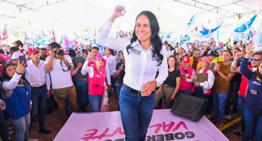 alejandra-del-moral-contratos-estafa-maestra-edomex-65381bde2717c-600x395.jpg