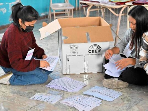 elecciones-ecuador-scaled-65381a70abf85-600x400.jpg