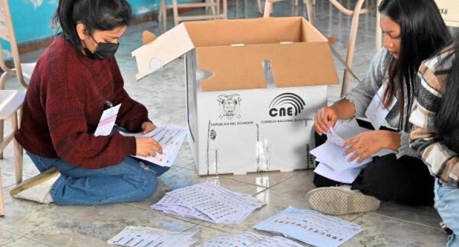 elecciones-ecuador-scaled-65381a70abf85-600x400.jpg