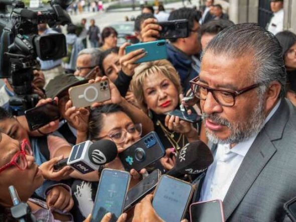 horacio-duarte-afirma-que-se-realizara-entrega-de-libros-gratuitos-en-edomex-65381f192cabb-600x400.jpg
