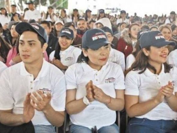 jovenes-653816be2a138-600x427.jpg