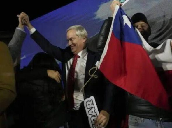 la-extrema-derecha-chilena-y-el-regalo-envenenado-de-la-nueva-constitucion-1-e1683743267452-65381b3818088-600x358.jpg