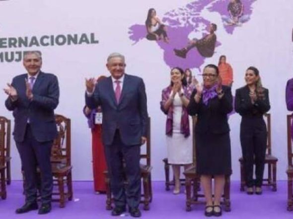 luis-maria-alcalde-mujer-regresa-segob-65381d9854242-600x336.jpg