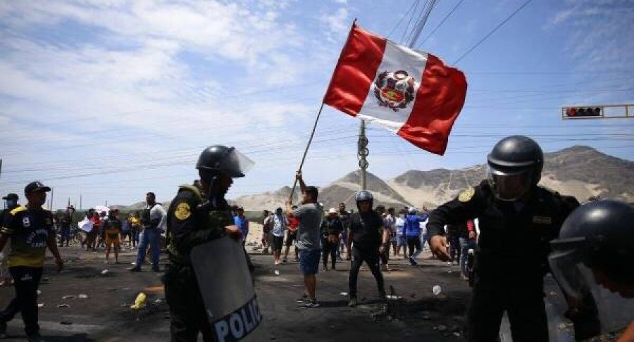 peru-protestas-65381898d10a7-600x400.jpg